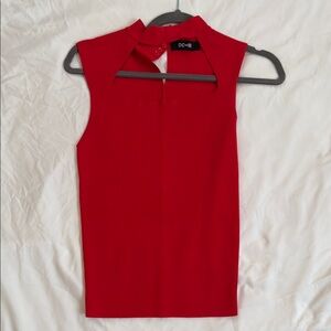 DO+BE Women's Red Sleeveless Top